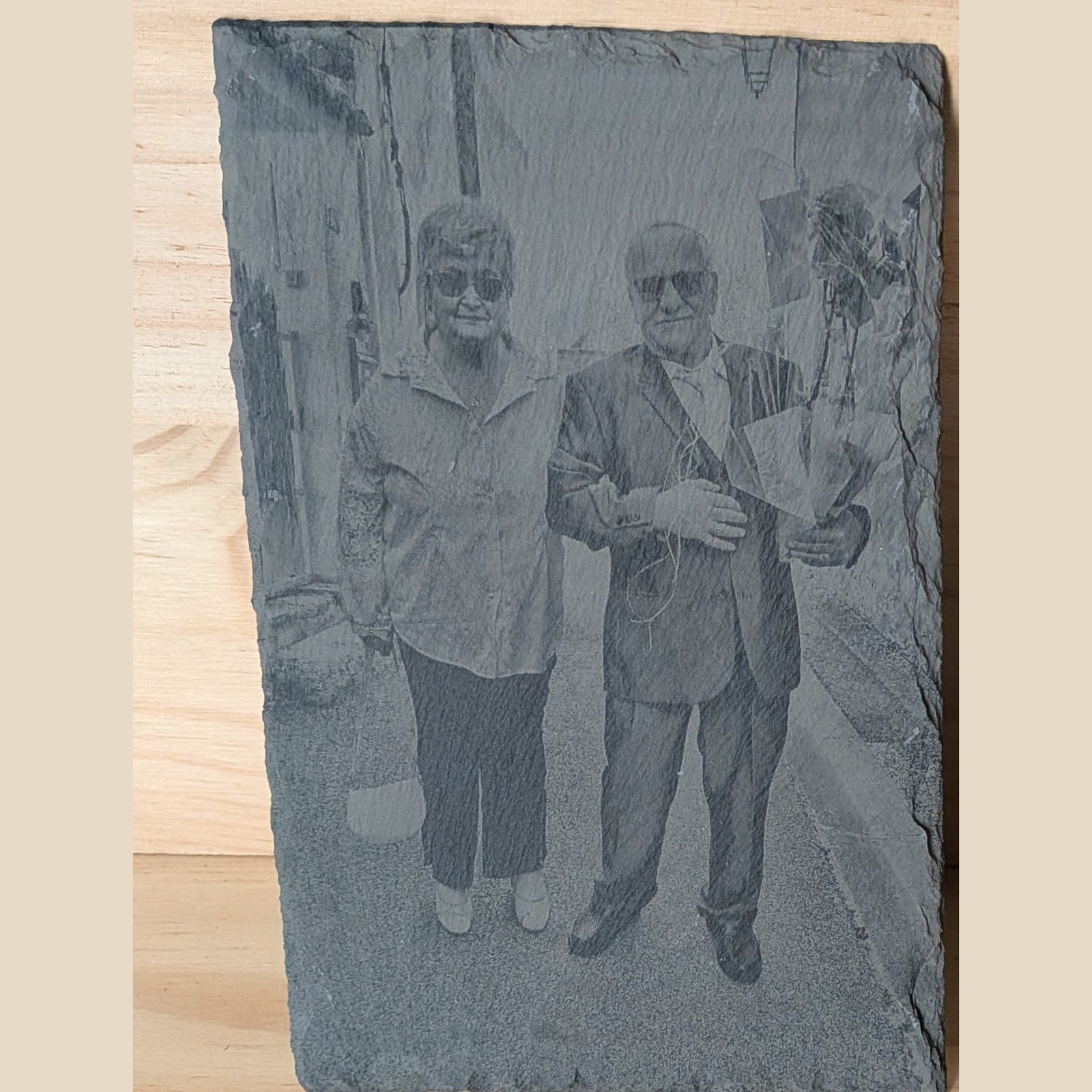 Plaque rectangulaire 14 × 22 cm gravée au laser